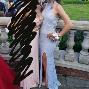 Blue lace floor-length prom dress